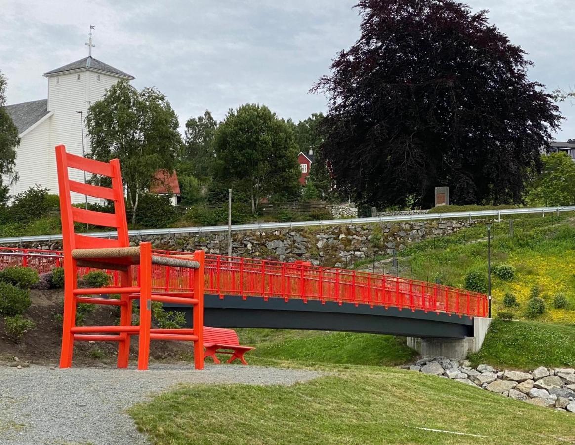 Puntsnes Apartmen Hjelmeland Exteriör bild